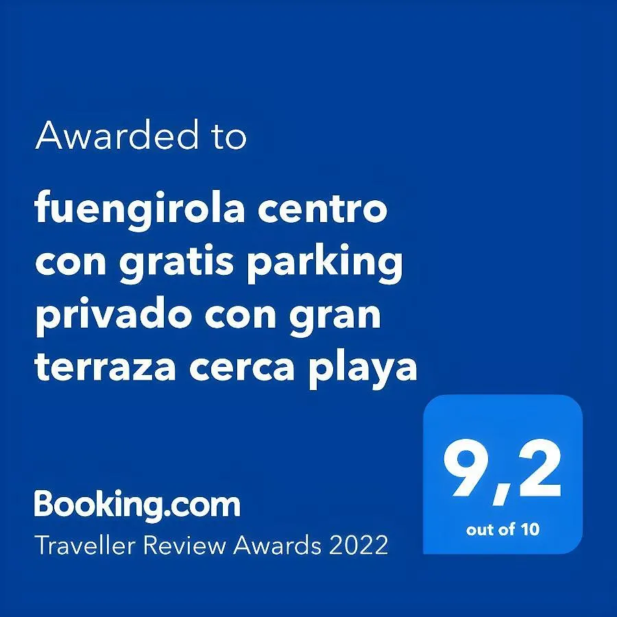 Seaside Haven: Central Fuengirola Apartment with Terrace